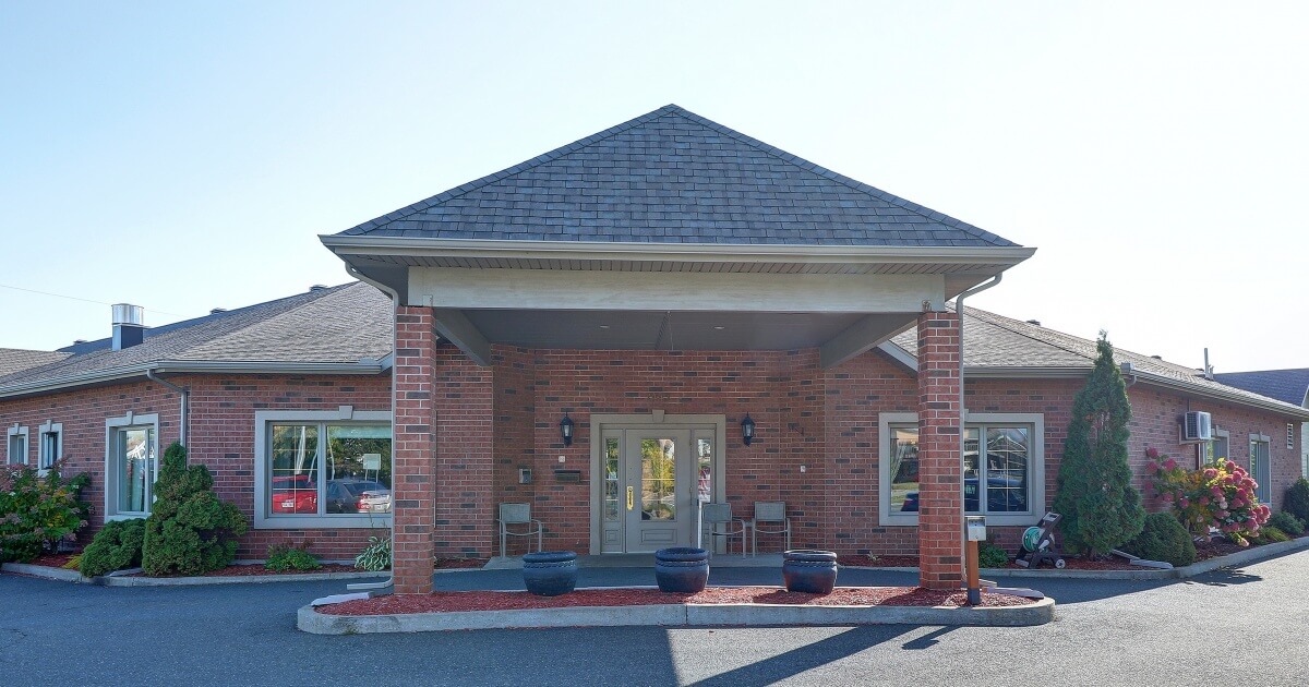 Réalisation commerciale Maison Laviolette Construction CMA